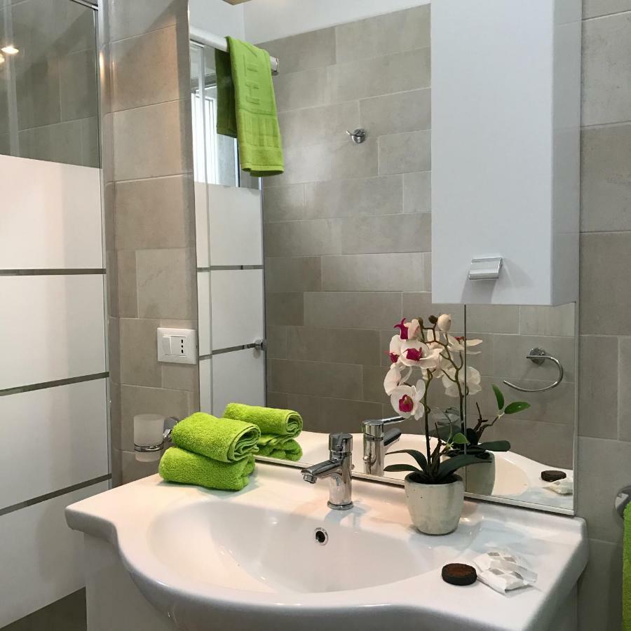 Monolocali White Angel Apartments Porto Cesareo Eksteriør billede